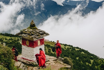 红白寺僧